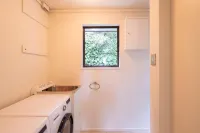 QT Paradise: Panoramic Views & Elegant Comfort - Villas