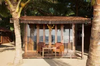 Dunhill Beach Resort - breakfast