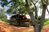 Kalundewa Retreat - Mountain view