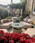 The Covenstead - parking