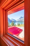 The Lodge at Bow Lake - Mountain view