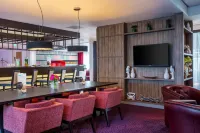 Holiday Inn Express AMSTERDAM - SLOTERDIJK STATION by IHG Hotel di Amsterdam