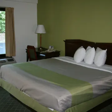 Travelodge by Wyndham Roanoke Отели в г. Катоба