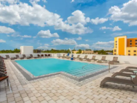 ウィンダム ガーデン フォート ローダーデール エアポート & クルーズ ポート デイニアのホテル