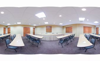 Holiday Inn Express & Suites Rocky Mount/Smith Mtn Lake