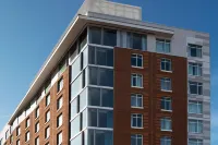 Ithaca Marriott Downtown on the Commons Các khách sạn gần Sagan Planet Walk