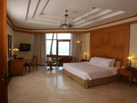 Makassar Golden Hotel