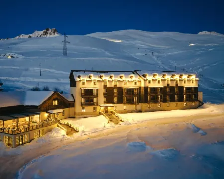 Alpina Hotel Hotels in Gudauri