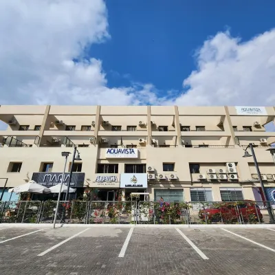 Aquavista Hotel & Suites Hotels near Aqaba Fort