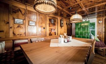 Pension der Steinbock - Das 300 Jahre Alte Bauernhaus - Tirol