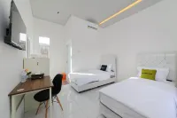 Urbanview Hotel Betego Syariah Enggal by RedDoorz โรงแรมใน