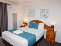 The Shores Holiday Apartments Hotels in Blacks Beach