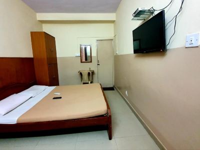 Veekay Residency