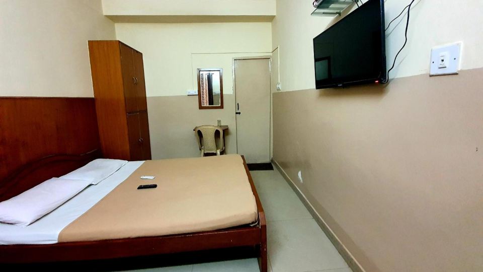 Veekay Residency