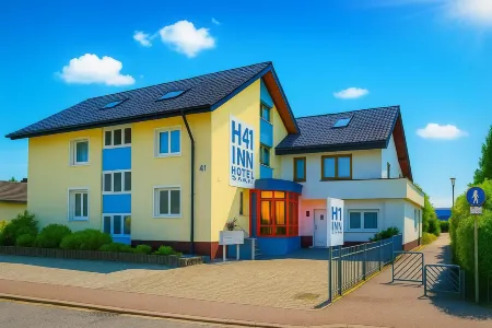 H41 Inn Hotel Garni Freiburg Отели в г. Эммендинген