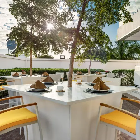 The Oasis at Grace Bay