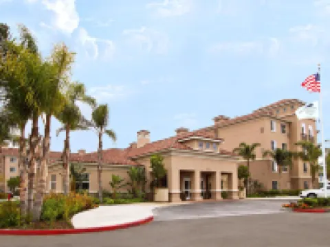 奧克斯納德/卡馬里奧Homewood Suites by Hilton 奧克斯納德酒店