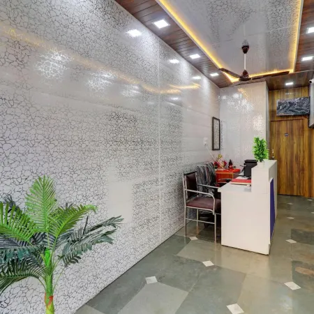 Hotel Raksha Residency