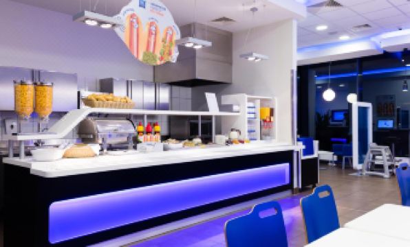 ibis budget Warszawa West Station