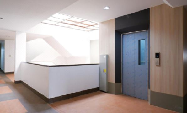 C Room Extra "Mai Samakkhi 15" by Choktawee