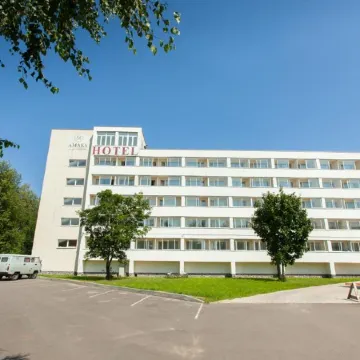 АМАКС Валдайские зори Отели в г. Валдай