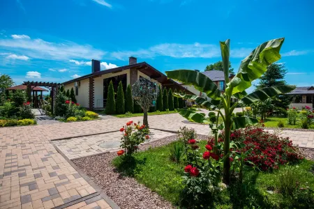 Распутин Отели в г. Мостовский район