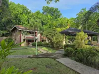 Alonaland Resort Apartelle