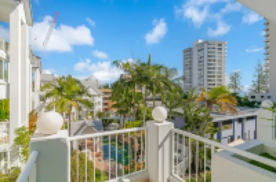 The Bay Apartments Coolangatta