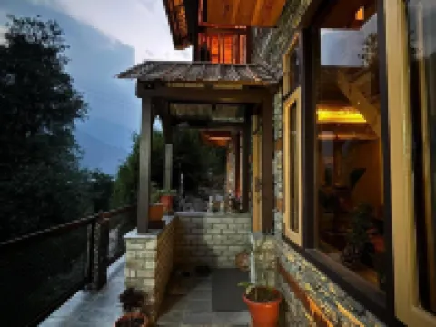 Rustic Roots Home Stay Hotels in Naggar