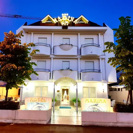 Hotel Marina