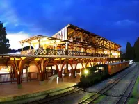 Alishan Shermuh International Tourist Hotel - parking