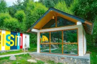 Whoopers Boutique Resort Jibhi - Pet friendly