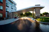 Fairfield Inn & Suites Detroit Lakes Các khách sạn ở Dunn Township