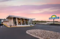 デイズ イン バイ ウィンダム ライツタウン マクガイア AFB/ ボーデンタウン ウィルミントン大学 - ジョイント・ベース・マクガイル＝ディックス＝レイクハースト周辺のホテル