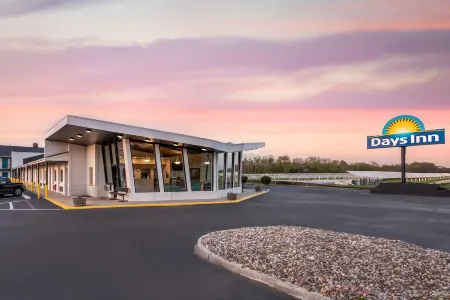 Days Inn by Wyndham Wrightstown McGuire AFB/Bordentown Отели в г. Лейкхерст