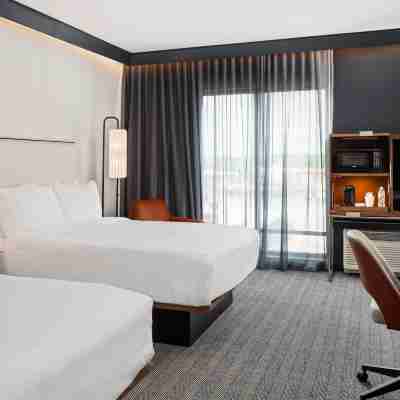 Courtyard Austin Dripping Springs Rooms