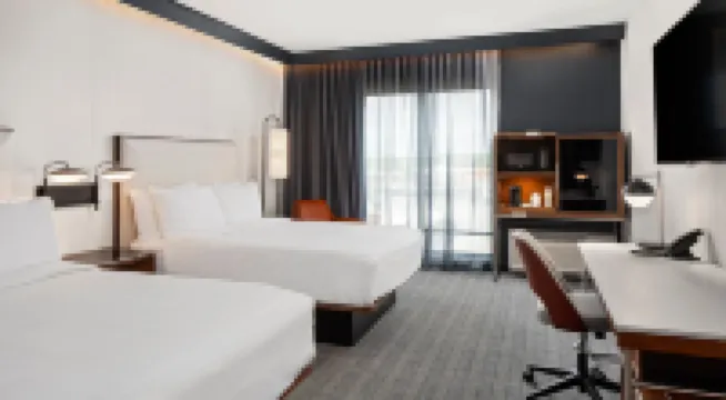 Courtyard Austin Dripping Springs 德里平斯普林斯酒店