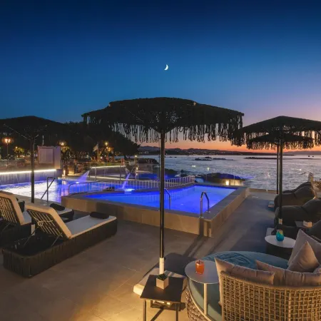 Elia Sea Suites
