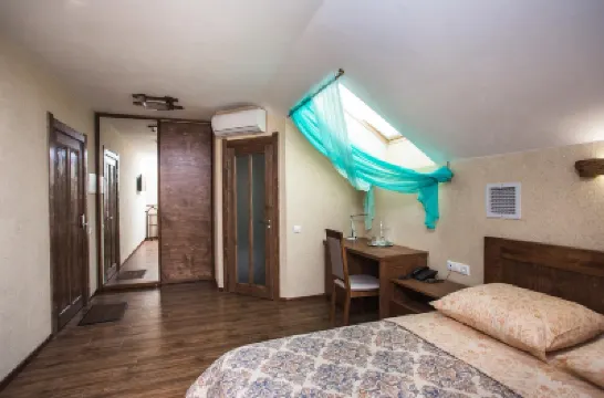 Gorodskaya Usad'ba Russkij Dvor Mini-Hotel Hotel di 