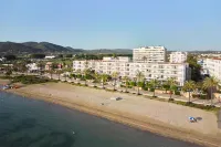 Hotel Arenal Отели рядом с достопримечательностью «Playa de Sant Antoni»