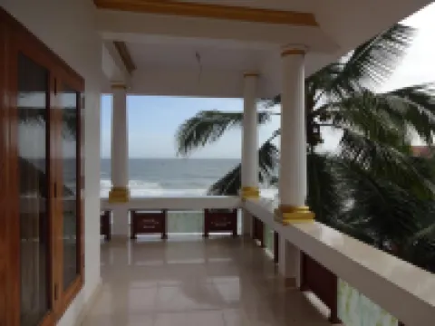 Hotel Sea View Palace - the Beach Hotel