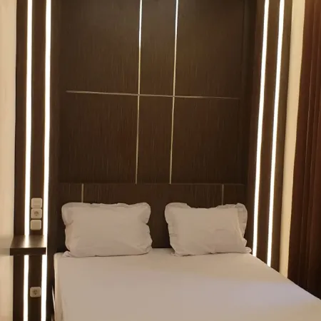 Airport Hotel