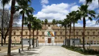 Alcoba del Rey de Sevilla Hôtels à proximité de : Théâtre Central