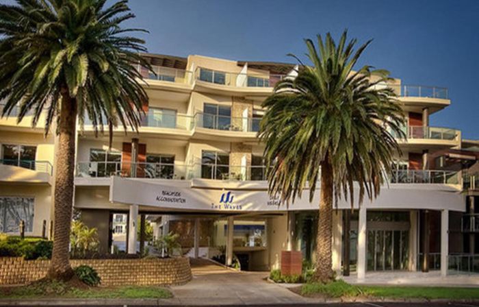 The Waves Apartments