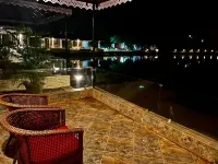 VEDA FIVE WELLNESS RETREAT AND SPA - Kylpylä