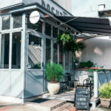 เจ พอชเทล เชียงใหม่