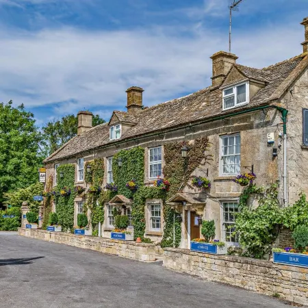 Inn for All Seasons