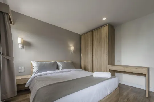 ห้องเตียงใหญ่สองห้องนอน