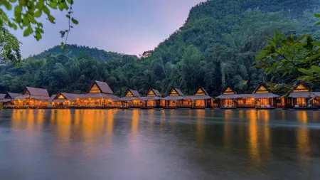 The Float House River Kwai Отели рядом с достопримечательностью «Sai Yok National Park»