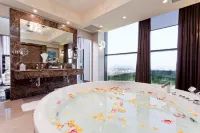 Divan Erbil Hotel - Hot Tub